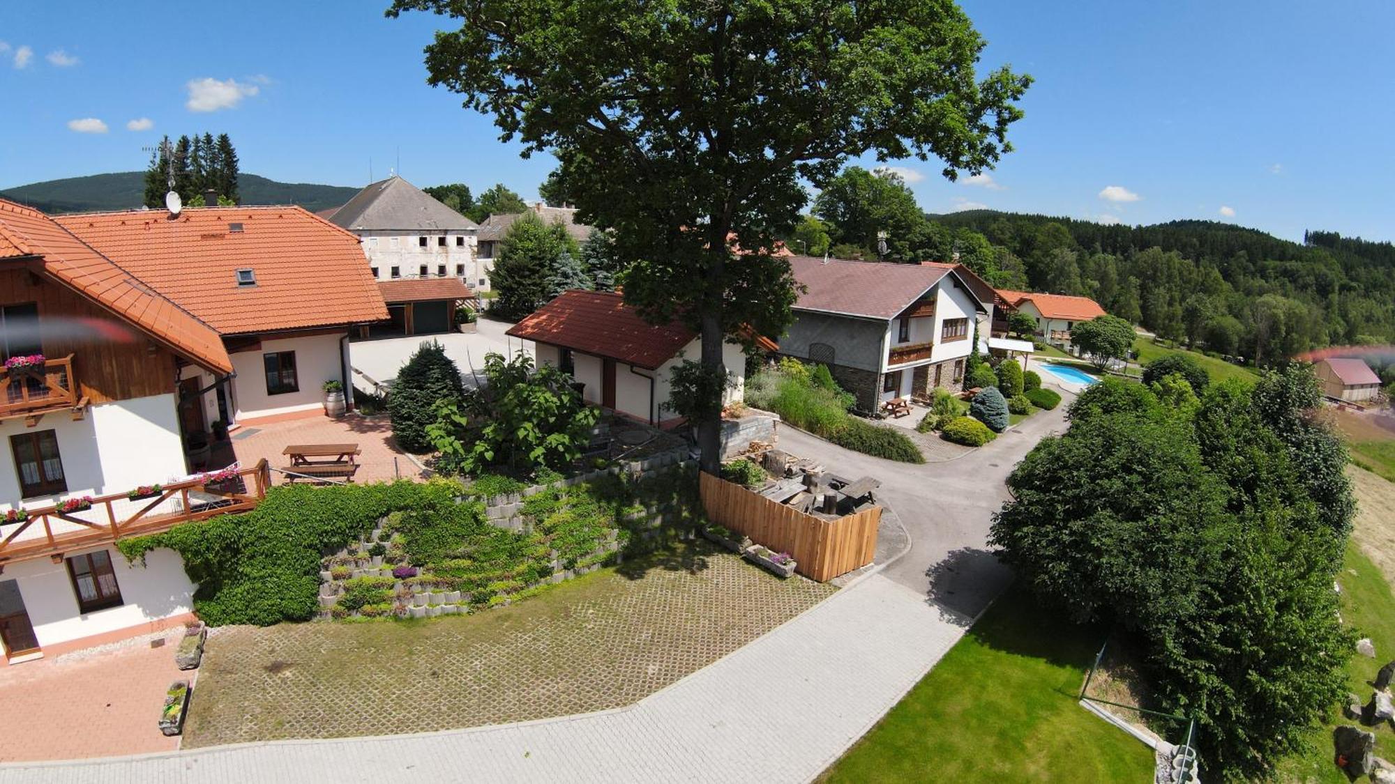 Apartmany U Srdce Vltavy Horní Planá エクステリア 写真